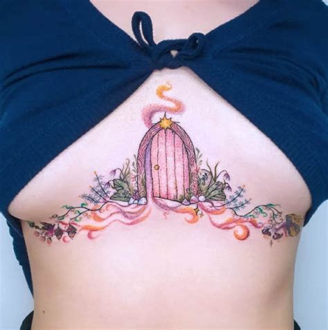 tatuaggio seno|Underboob tattoo, i sensualissimi tatuaggi sotto il seno